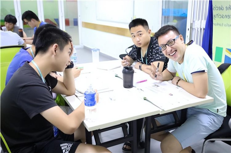 广州青少年暑假英语口语培训哪个机构好？有啥特点？