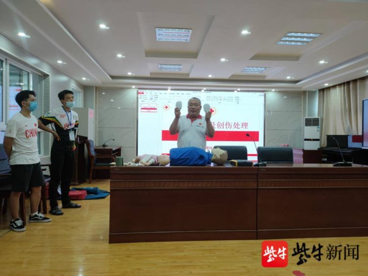 江苏省轮滑一线社会体育指导员技能再培训在徐州举办