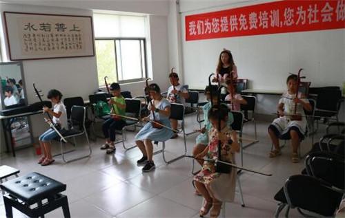 美术、钢琴、舞蹈……潍坊这些培训班即将报名，500多名额免费学