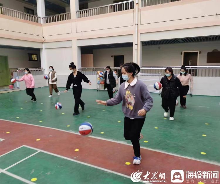 济宁市任城区和平街小学及幼儿园开展篮球培训研讨活动