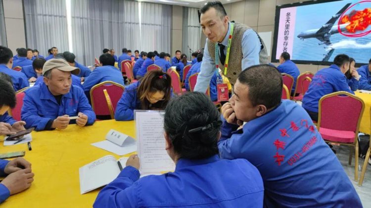 2023甘肃省中小微企业员工职业素养培训走进中意门业