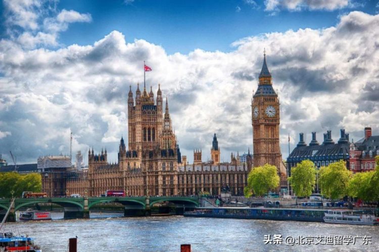 2023年英国“微留学”夏令营——体验英伦风情，参与牛剑项目！