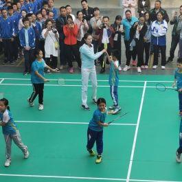 谢杏芳来了！到“惠能中学凌丰青少年羽毛球培训基地”成立现场去看看世界冠军风采！