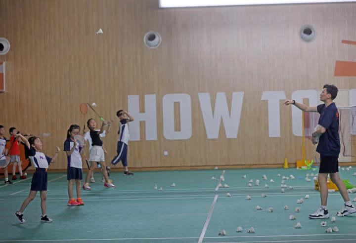 火热的青少年体育培训，为什么最红的偏偏是羽毛球？杭州医生这么说……