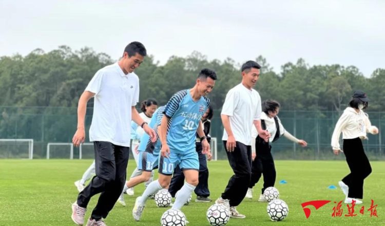 古雷开发区文教体旅局开展2023年校园足球教练培训活动