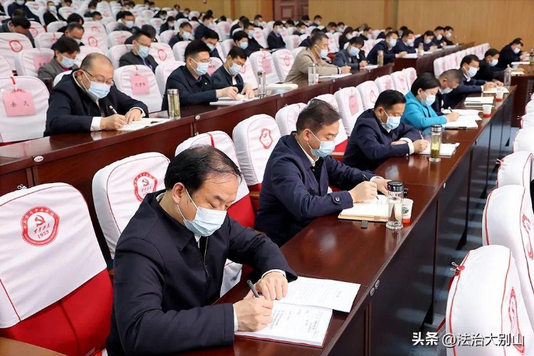 黄冈市县级领导干部学习贯彻党的二十大精神集中轮训班开班