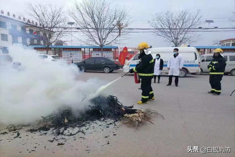 基层动态 | 以“练”筑防 警钟长鸣——会宁县各乡镇消防工作站组织辖区单位开展消防培训演练