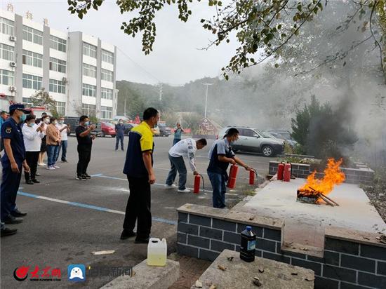 消防在我心，安全伴我行丨诸城市桃林镇组织开展消防应急现场培训演练