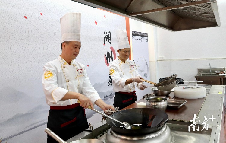 潮菜大师教学提升家庭厨艺，潮州这个培训班飘出“妈妈的味道”