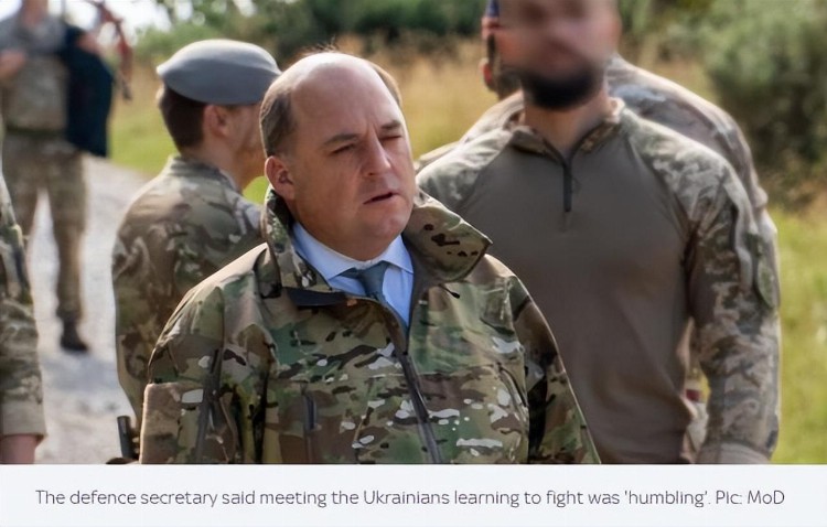 英媒：英国扩展培训项目，将乌克兰人变成对抗俄军的士兵