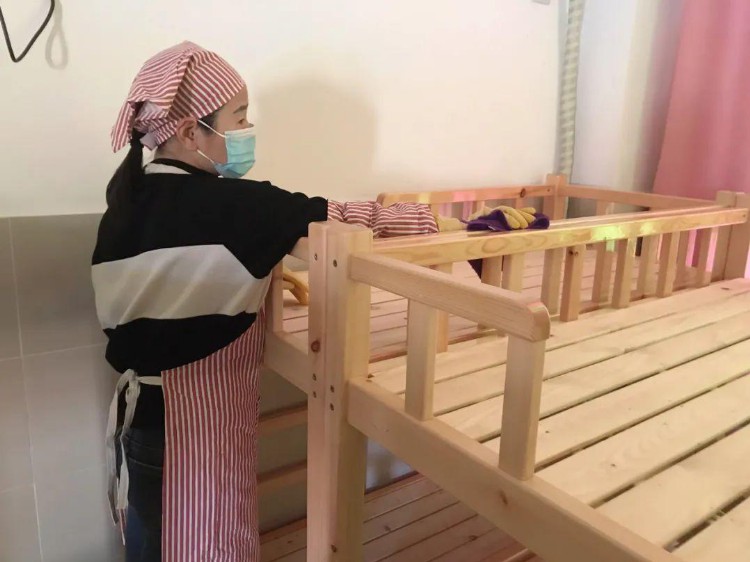 保教结合，夯实业务——连江县温泉幼儿园保育员卫生清洁与消毒培训