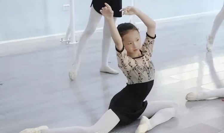 琪艺舞蹈培训学校积极备战金孔雀第八届少儿舞蹈艺术节