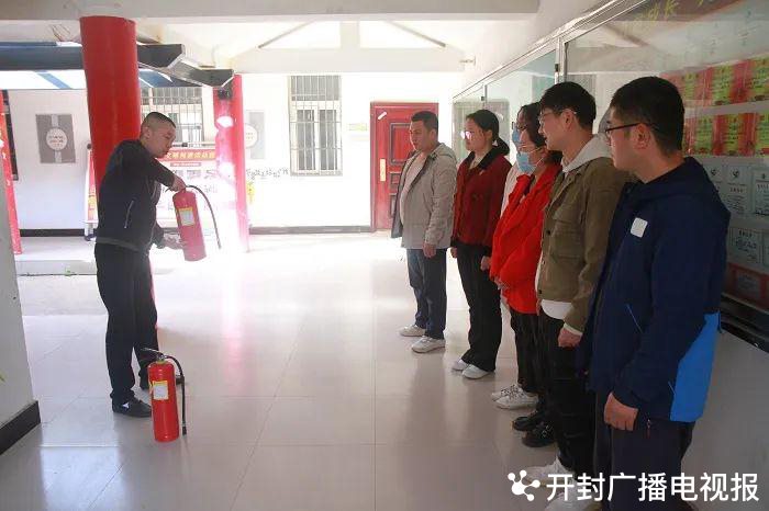 强化消防演练 筑牢安全防线——中国开封SOS儿童村开展消防安全培训及应急演练活动