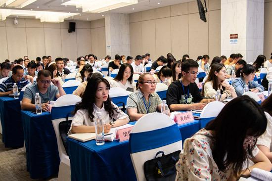 百色学院举办广西边境地区教育提升工程第二期中小学班主任培训班