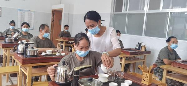 云南镇沅今年首期茶艺师培训班开班