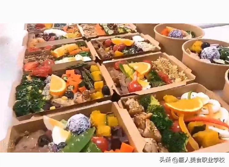 家庭轻食制作技能培训 北京唐人美食培训学校