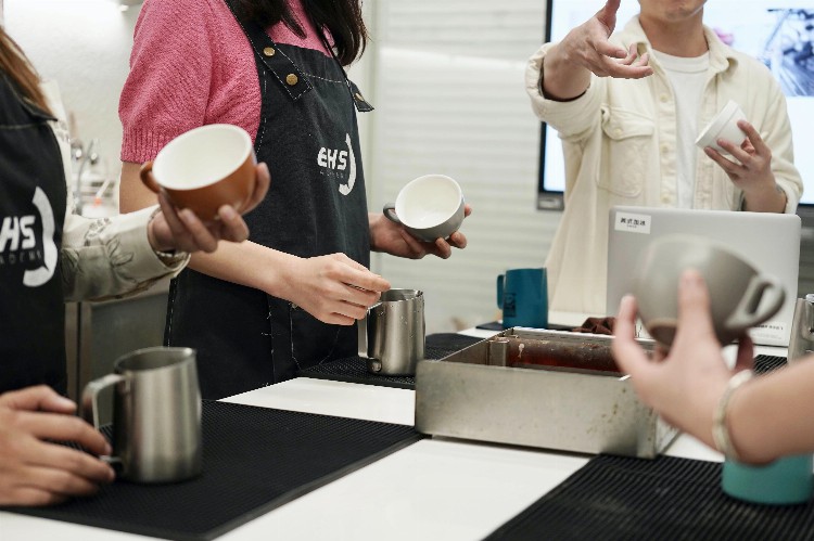 广州学咖啡｜适合零基础小白的意式咖啡师课程