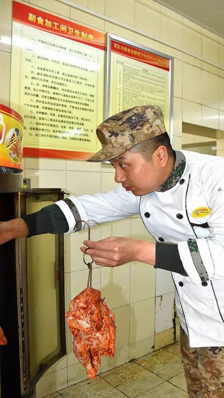 别找了，《食神》中的“中国厨艺训练学院”，其实在这里……