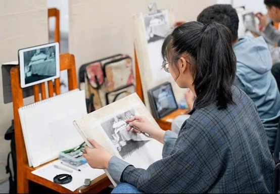 北京高考美术培训画室哪家好？怎么选好北京美术培训画室？