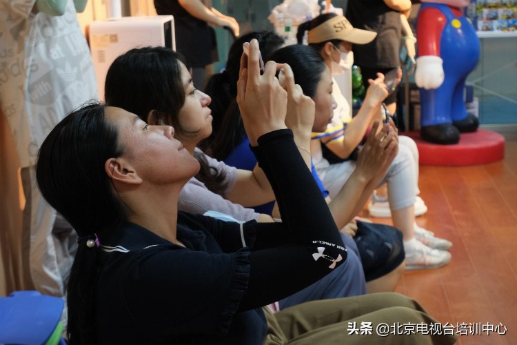 N课程加入北京艺术教育联盟，提倡“敢想就敢说，敢说就敢做”