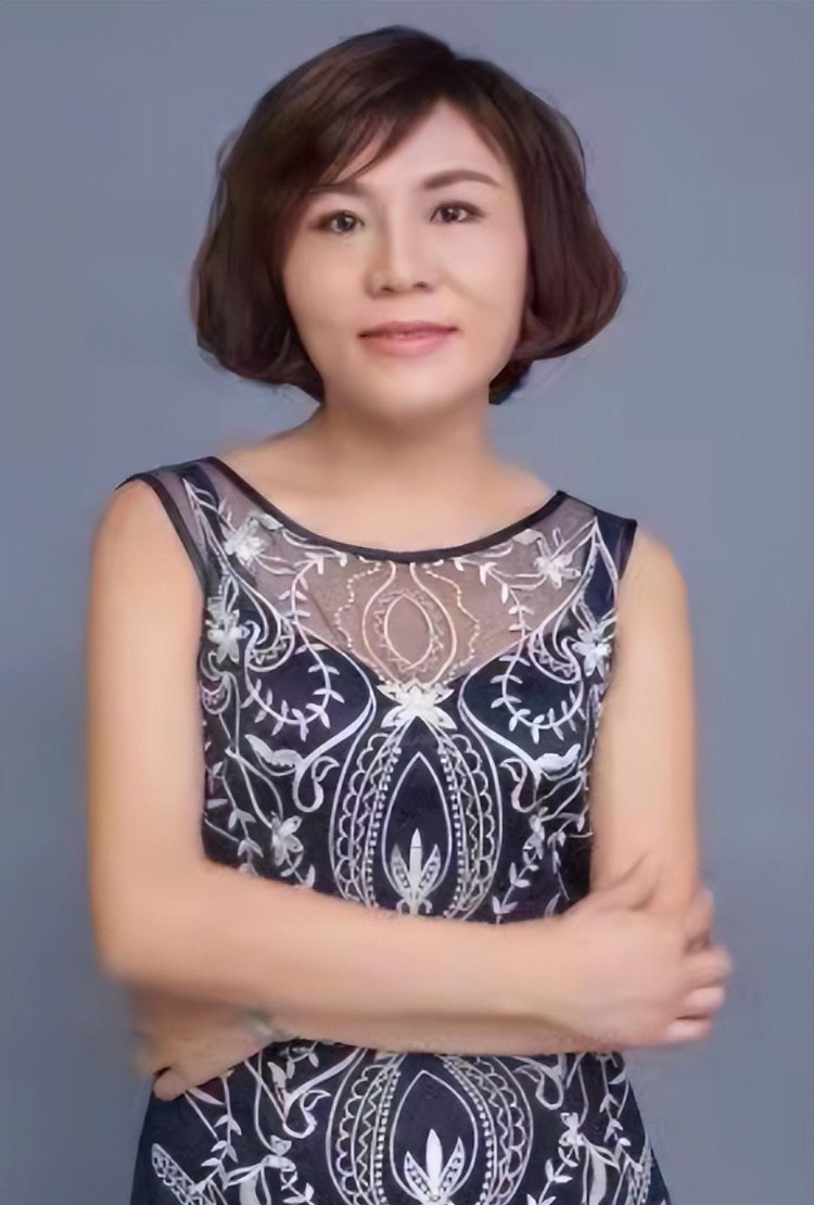 中国美业纹绣名师录——夏源老师