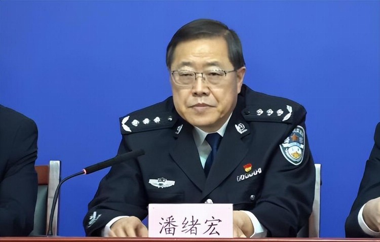 ​北京一男子“顶风作案”，违规开补课班致5人核酸阳性，后续来了