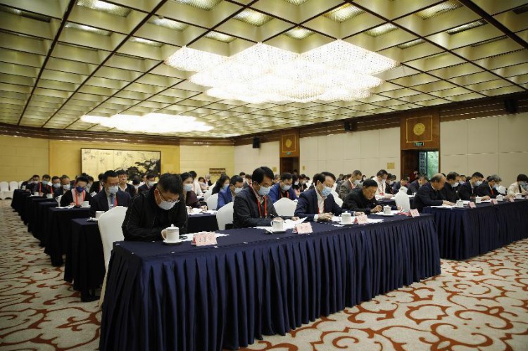 欧美同学会（中国留学人员联谊会）第八届理事会第二次会议圆满闭幕