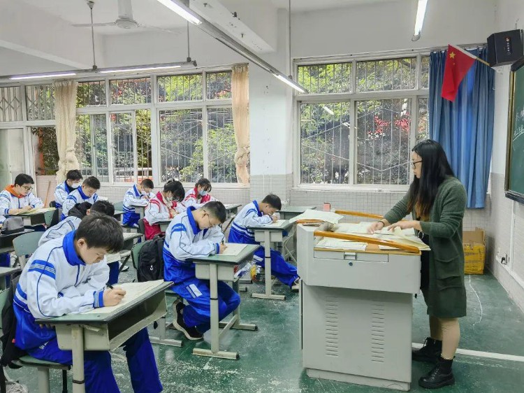 大批专业教师队伍将“出炉”，四川省这些职业院校是背后“功臣”