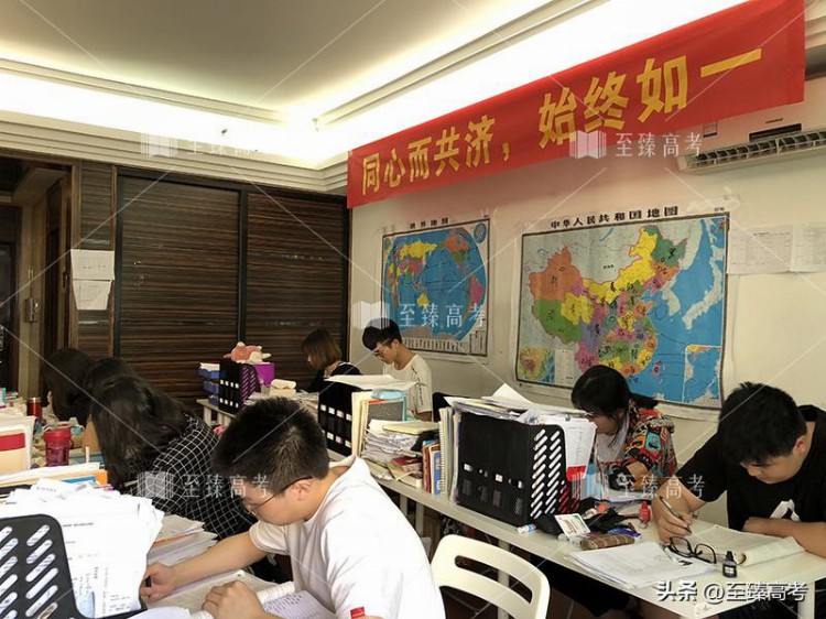 武汉美术高考培训画室哪个好：国内各大美院录取分数线