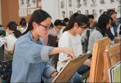 杭州知名画室分析高考美术培训怎么选