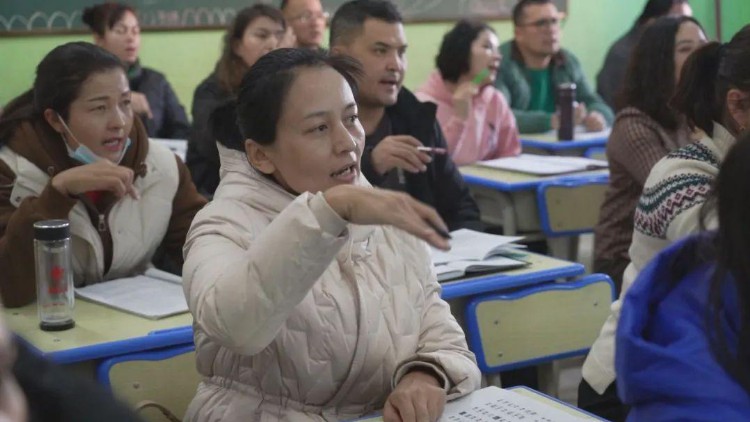 伽师县教育系统2023年教师普通话培训班开班