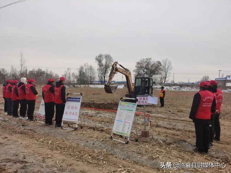 【奋进新征程 建功新时代】临夏县安家坡乡：挖掘机培训提升技能助力致富