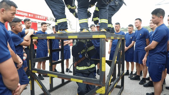 全省消防救援队伍2022年度安全员和紧急救援小组师资培训班开训