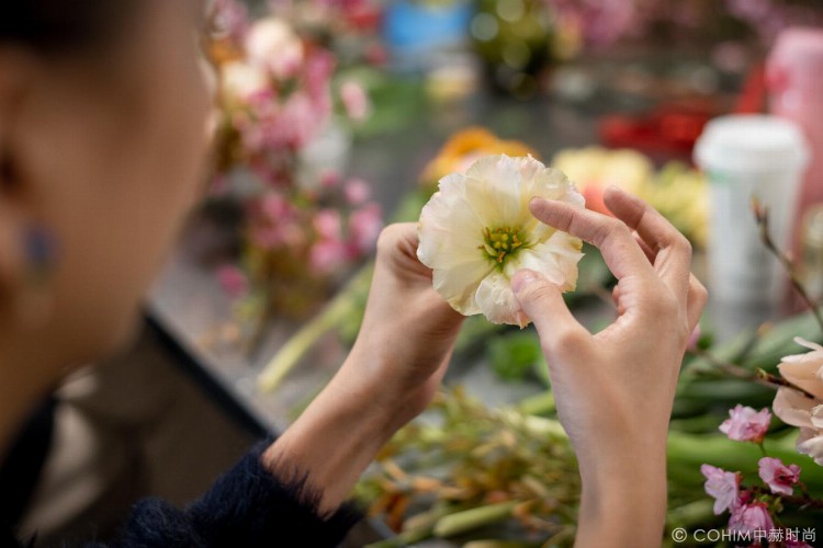 花艺培训行业的前景分析：你适合成为花艺师吗？