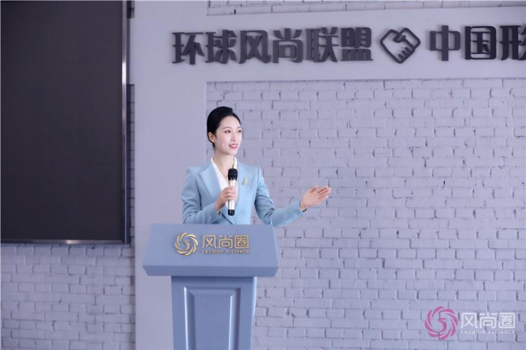 礼仪培训师培训班：后会有期，江湖再见