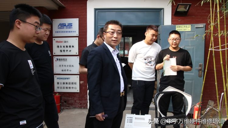 空调维修岗位月薪过万仍缺人，家电维修行业将面临后继无人局面