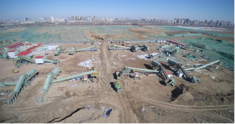 揭秘北京环球影城“地下”秘密：270万立方米脏土怎么处理的？