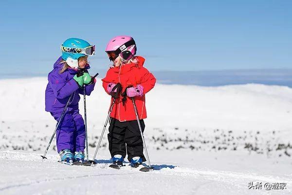 现在兴趣班，从机器人编程、击剑到马术、滑雪，让孩子玩的尽兴