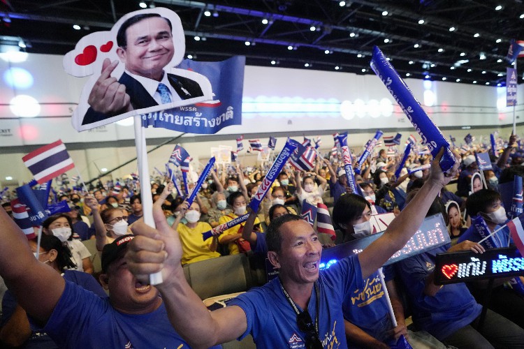 释新闻｜泰国“20年来最重要大选”：怎么选？谁能赢？