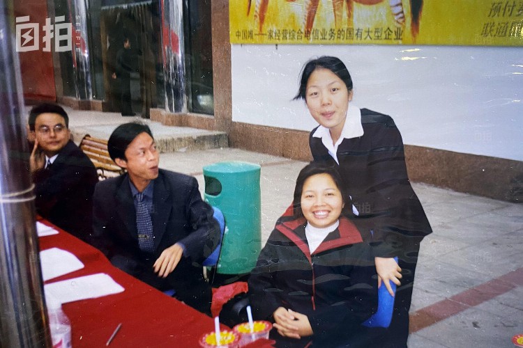 我，农村女生，高中毕业进厂打工，自学法律后，在上海开了家律所