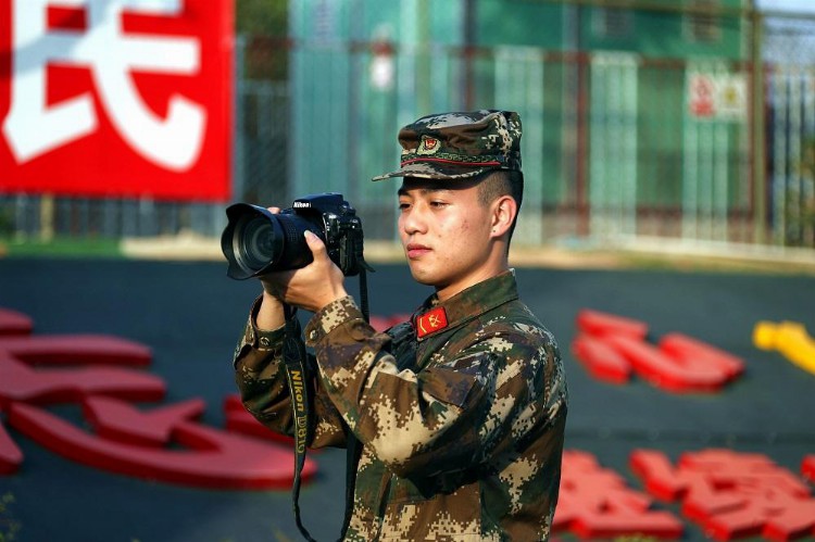 培塑强军正能量的传播者——武警第二机动总队某支队组织基层新闻报道员培训