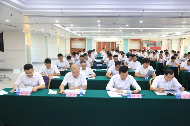 中铁建工集团2018年第二期项目经理培训班圆满落幕