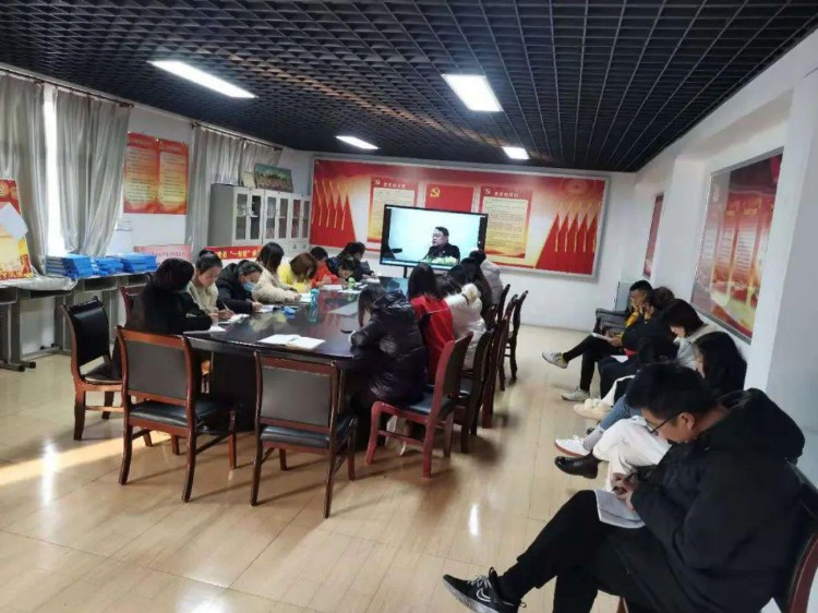 渭南市幼儿师范学校教师培训的体会