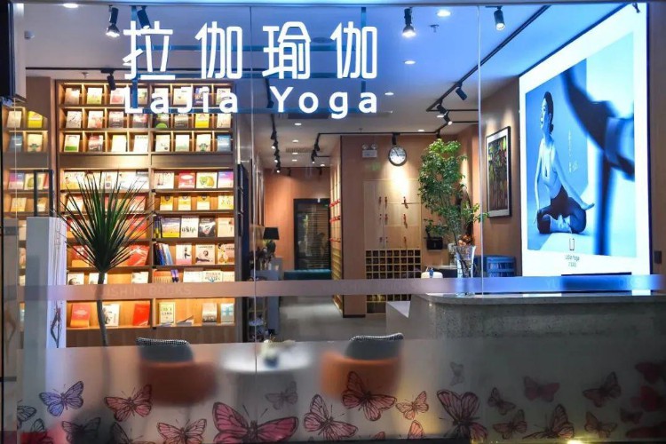 近300家店50万会员40%复购率，拉伽瑜伽的目标是国内瑜伽标杆品牌