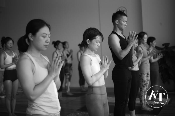 线上瑜伽课大火，爱好者们究竟该如何选择？杭州市瑜伽健身协会教你门道