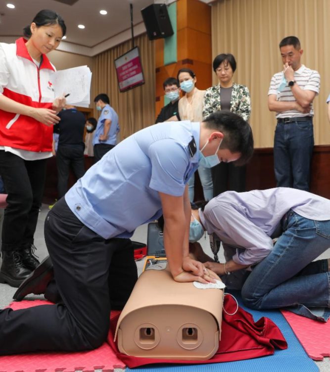 厦门市检察院开展应急救护培训，提升司法警察处突实战能力