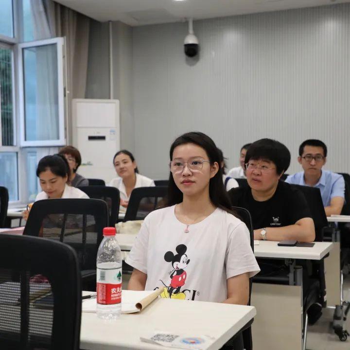 坚定理想信念，担当育人使命——延安大学附属小学2022年秋季教师专业能力提升培训小结