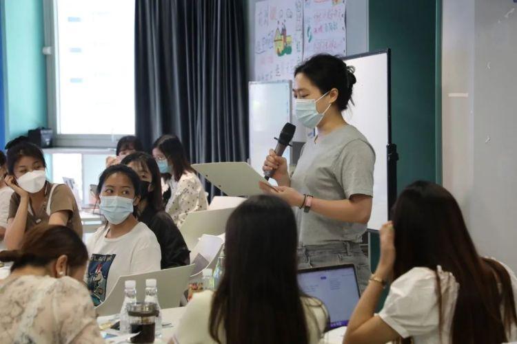 红岭实验小学以“诗歌”为主题的体验式语文大单元教学培训，共同品味诗歌的魅力