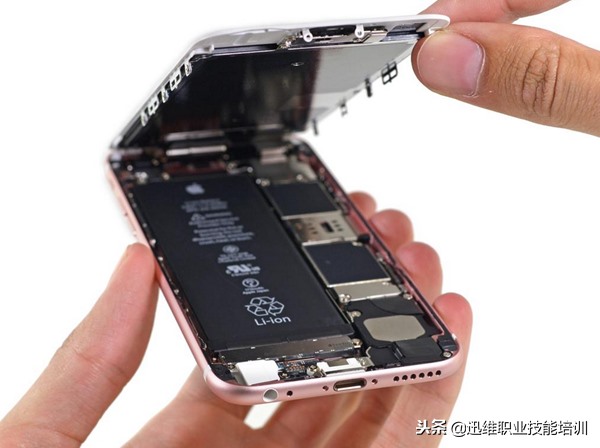 重伤后的iPhone6S多种故障怎么办？师傅修复过程真是让人大饱眼福