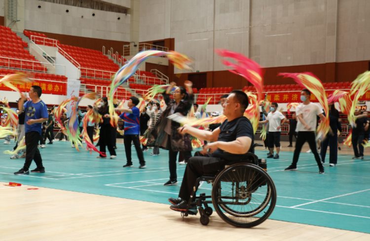 全国残疾人广场龙舞教练员、裁判员 培训班在山东滕州举办